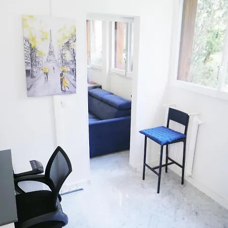 T2 Trocadero Tour Eiffel Appartement *